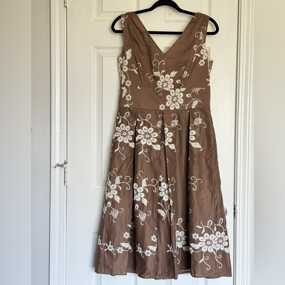 Coldwater Creek Floral Embroidered Brown Dress
